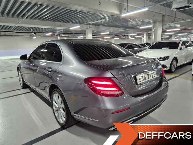 Mercedes E-CLASS E300 4MATIC Exclusive купить на сайте DeffCars