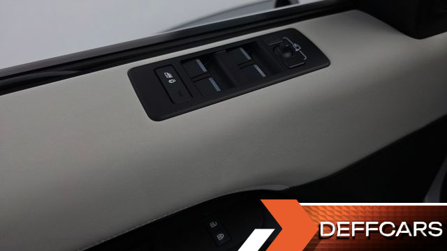 Land Rover DISCOVERY D250 S купить на сайте DeffCars