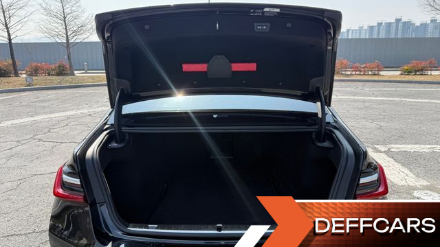 BMW 7-SERIES 730d xDrive M Sport купить на сайте DeffCars