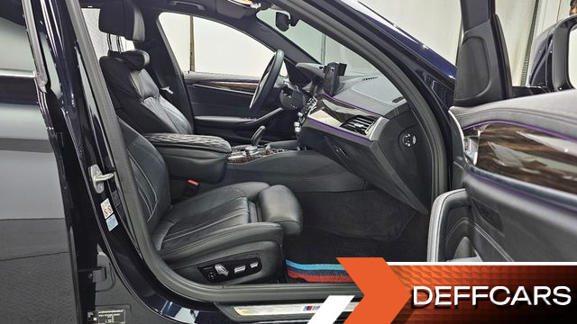BMW 5-SERIES 520i M Sport купить на сайте DeffCars