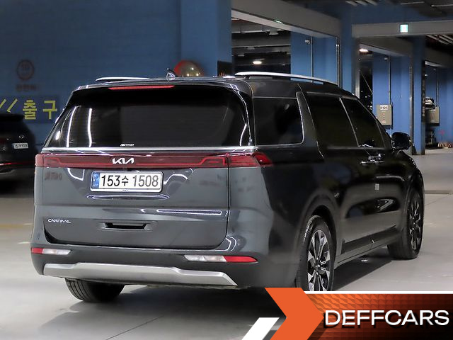 Kia CARNIVAL 9-Seater Signature купить на сайте DeffCars