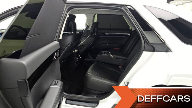 Hyundai GRANDEUR 2,5 Gasoline 2WD Calligraphy купить на сайте DeffCars