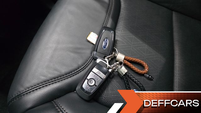 Ford EXPLORER 3.0 Platinum 4WD купить на сайте DeffCars