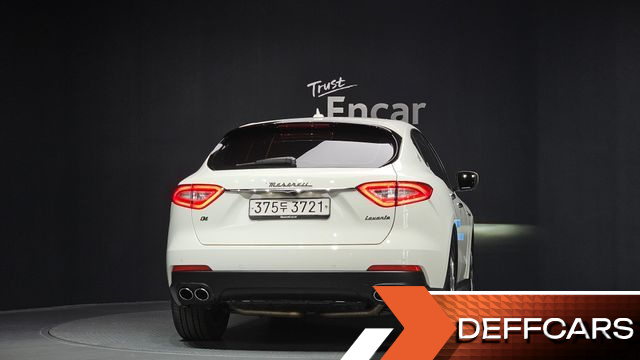 Maserati LEVANTE 3.0 AWD купить на сайте DeffCars