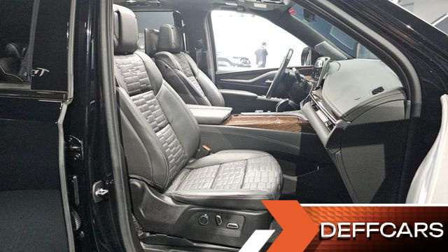 Cadillac ESCALADE 6.2 ESV ESV Sports Platinum купить на сайте DeffCars
