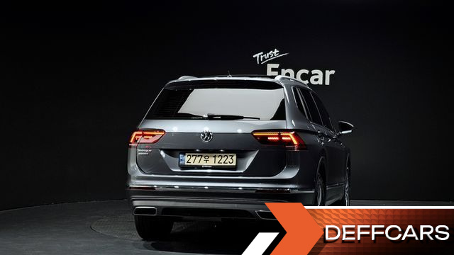 Volkswagen TIGUAN 2.0 TDI Prestige купить на сайте DeffCars