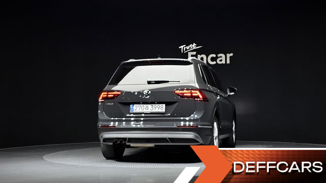 Volkswagen TIGUAN 2.0 TDI Premium купить на сайте DeffCars
