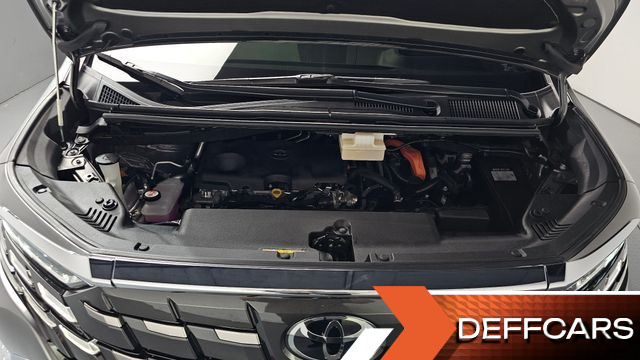 Toyota ALPHARD 2.5 HEV Executive AWD купить на сайте DeffCars