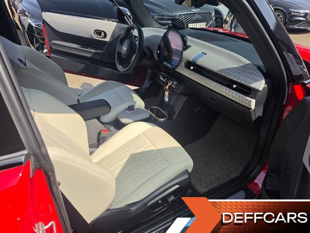 Mini COOPER Favoured купить на сайте DeffCars