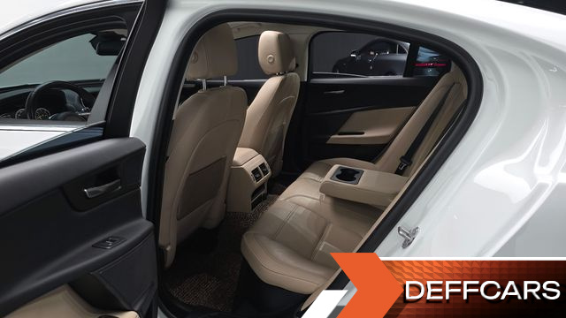 Jaguar XE 20d Prestige купить на сайте DeffCars