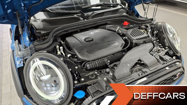 Mini COOPER CONVERTIBLE Classic Third Generation купить на сайте DeffCars