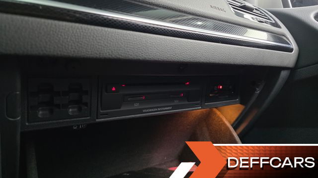 Volkswagen GOLF 1.4 TSI Premium купить на сайте DeffCars