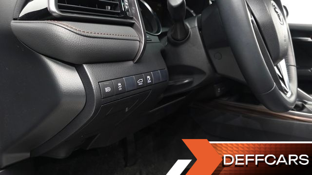 Toyota CAMRY 2.5 купить на сайте DeffCars