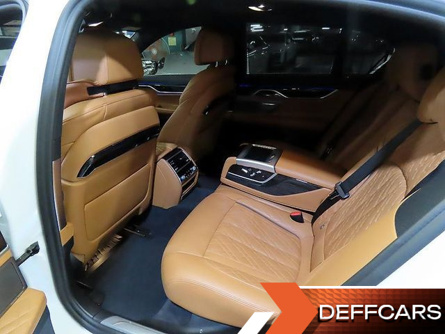 BMW 7-SERIES 740i M Sport купить на сайте DeffCars