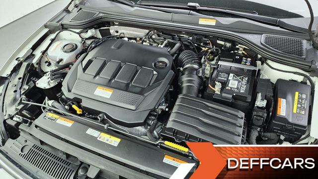 Volkswagen GOLF 2.0 TDI Prestige купить на сайте DeffCars