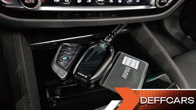 BMW 5-SERIES 530i Luxury купить на сайте DeffCars