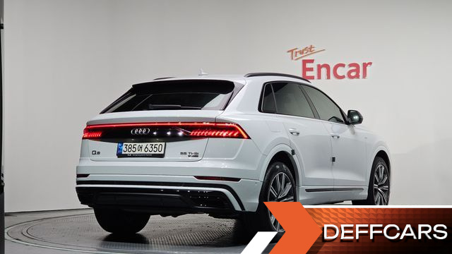 Audi Q8 55 TFSI Quattro Premium купить на сайте DeffCars