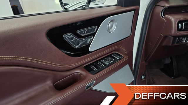 Lincoln AVIATOR 3.0 Black Label AWD купить на сайте DeffCars