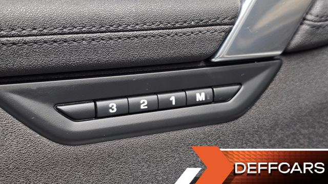 Land Rover DISCOVERY SPORT D180 SE купить на сайте DeffCars