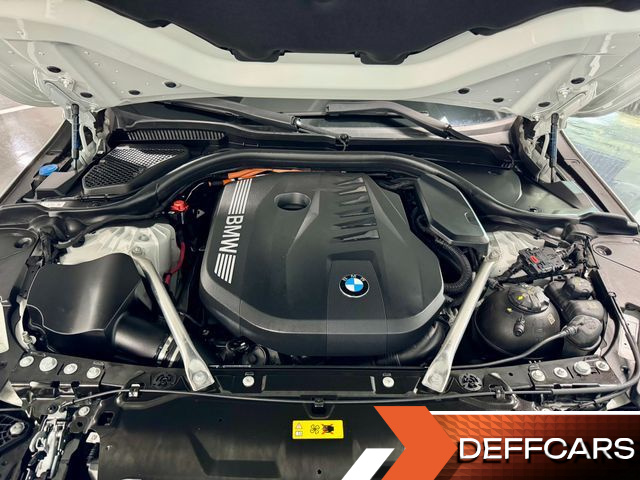 BMW 5-SERIES 550e xDrive M Sport Pro купить на сайте DeffCars