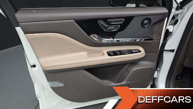 Lincoln CORSAIR 2.0 Reserve AWD купить на сайте DeffCars