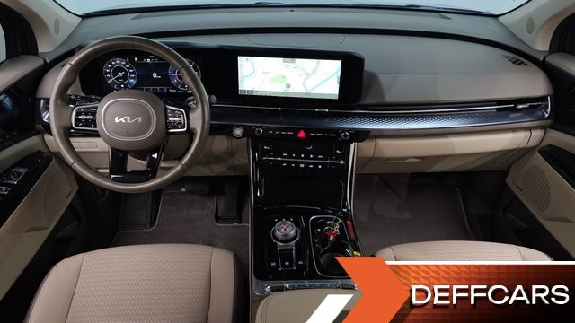 Kia CARNIVAL 7-Seater Hi-Limousine Signature купить на сайте DeffCars