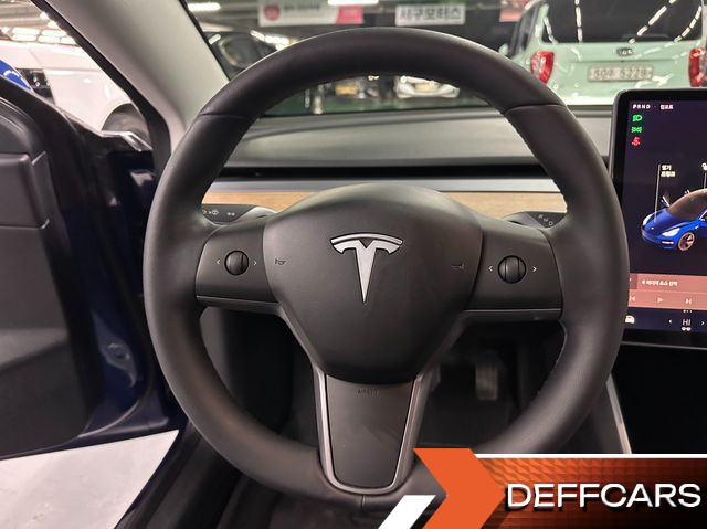 Tesla MODEL 3 Standard Range Plue RWD купить на сайте DeffCars