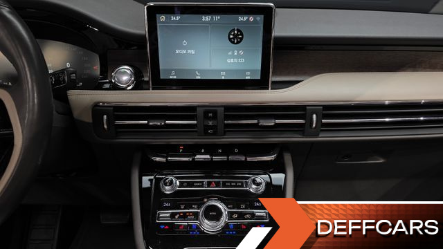 Lincoln CORSAIR 2.0 Reserve AWD купить на сайте DeffCars
