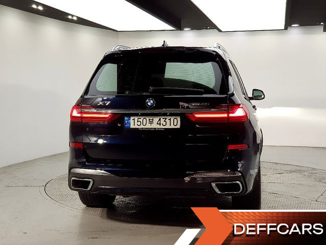 BMW X7 xDrive 40i M Sport 6STR купить на сайте DeffCars