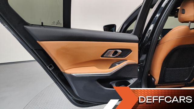 BMW 3-SERIES 320i M Sport купить на сайте DeffCars