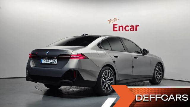 BMW 5-SERIES 520i M Sport купить на сайте DeffCars