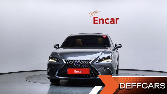 Lexus ES Executive купить на сайте DeffCars