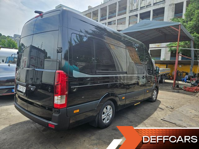 Hyundai SOLATI 15-seater Luxury купить на сайте DeffCars