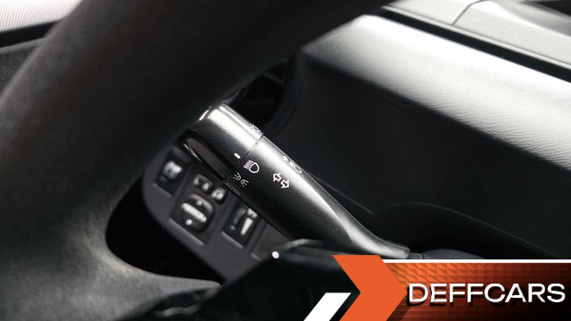 Toyota PRIUS 1.5 купить на сайте DeffCars