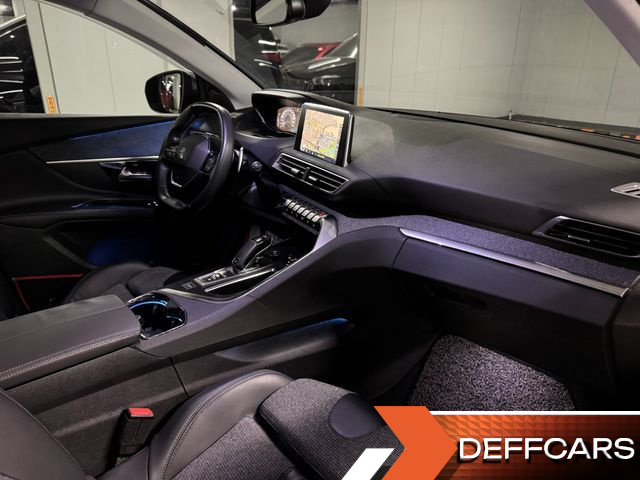 Peugeot 5008 1.6 BlueHDi Allure купить на сайте DeffCars