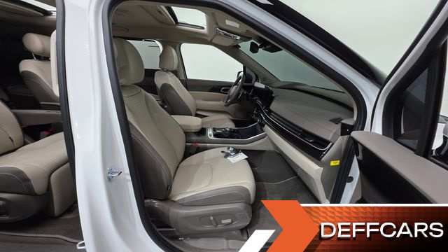 Kia CARNIVAL Diesel 7-Seater Signature купить на сайте DeffCars