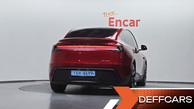 Tesla MODEL Y Long Range AWD купить на сайте DeffCars