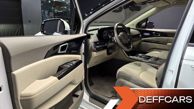 Kia CARNIVAL Gasoline 9-Seater Hi-Limousine Signature купить на сайте DeffCars