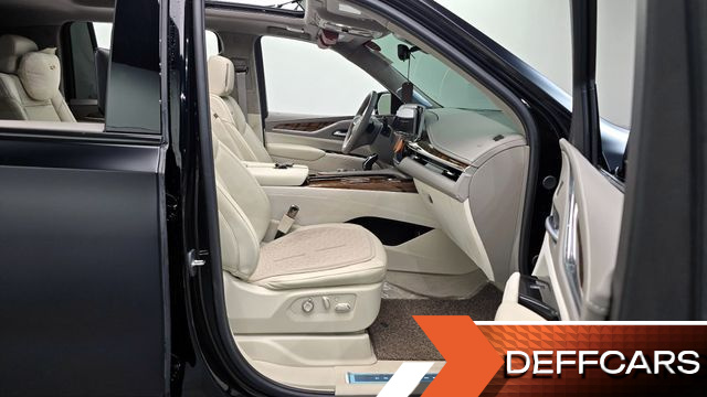 Cadillac ESCALADE 6.2 ESV ESV Sports Platinum купить на сайте DeffCars