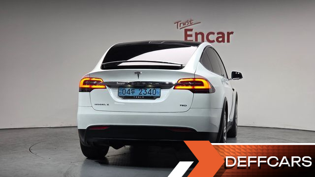 Tesla MODEL X 75D купить на сайте DeffCars