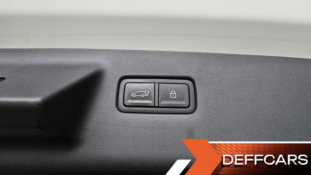 Hyundai SANTAFE Gasoline 2.5T 2WD Calligraphy купить на сайте DeffCars