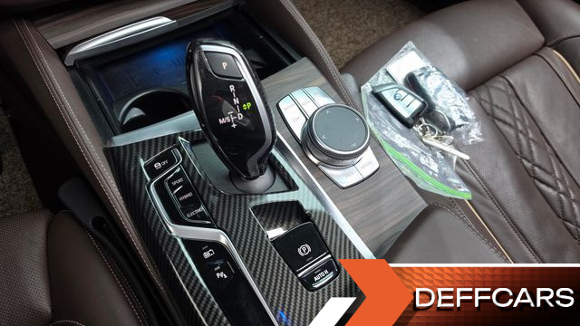 BMW 5-SERIES 530e M Sport купить на сайте DeffCars