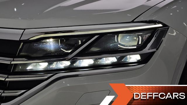 Volkswagen TOUAREG 3.0 TDI R-Line купить на сайте DeffCars