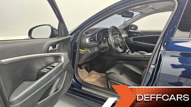 Genesis G70 2.0T AWD Advanced купить на сайте DeffCars
