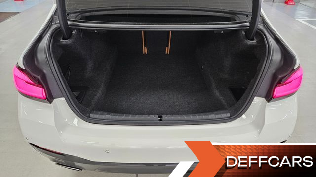 BMW 5-SERIES 520i M Sport купить на сайте DeffCars