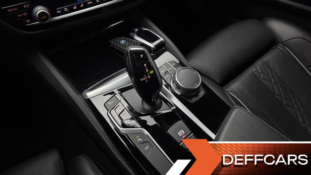 BMW 5-SERIES 530i M Sport Package Plus купить на сайте DeffCars
