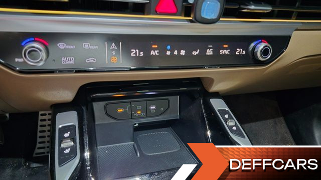Kia SORENTO Diesel 2.2 4WD Signature X Line купить на сайте DeffCars