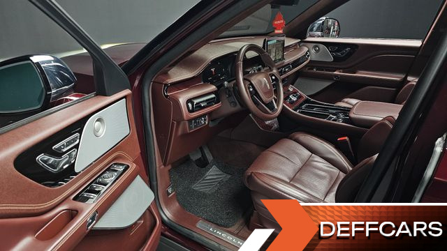 Lincoln AVIATOR 3.0 Black Label AWD купить на сайте DeffCars