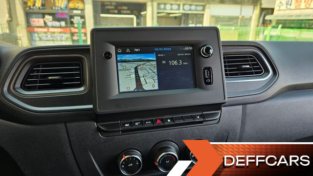 Renault-KoreaSamsung MASTER 2.3 13-Seater купить на сайте DeffCars