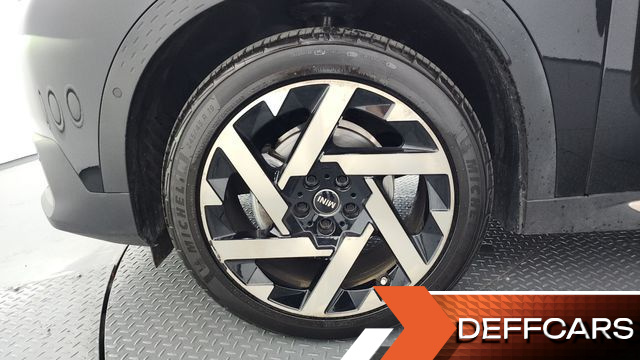 Mini COUNTRYMAN ALL4 Favoured купить на сайте DeffCars
